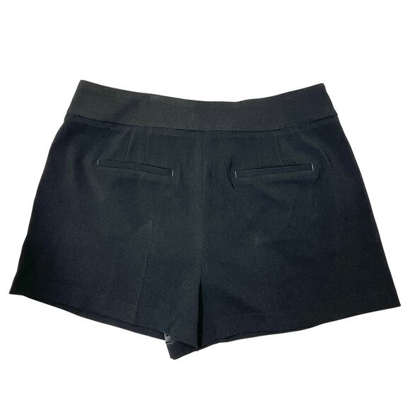 Express Stylist Super High-Rise Shorts Plus Sz 16 Black Pleated Dressy Goth NEW! - Picture 2 of 9